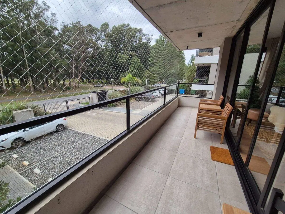 ALQUILER APARTAMENTO AMOBLADO PARQUE MIRAMAR 2