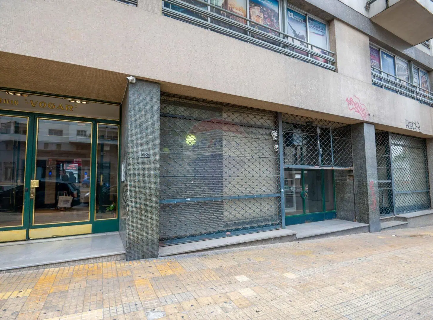 ALQUILER LOCAL COMERCIAL AVENIDA LIBERTADOR CENTRO 2