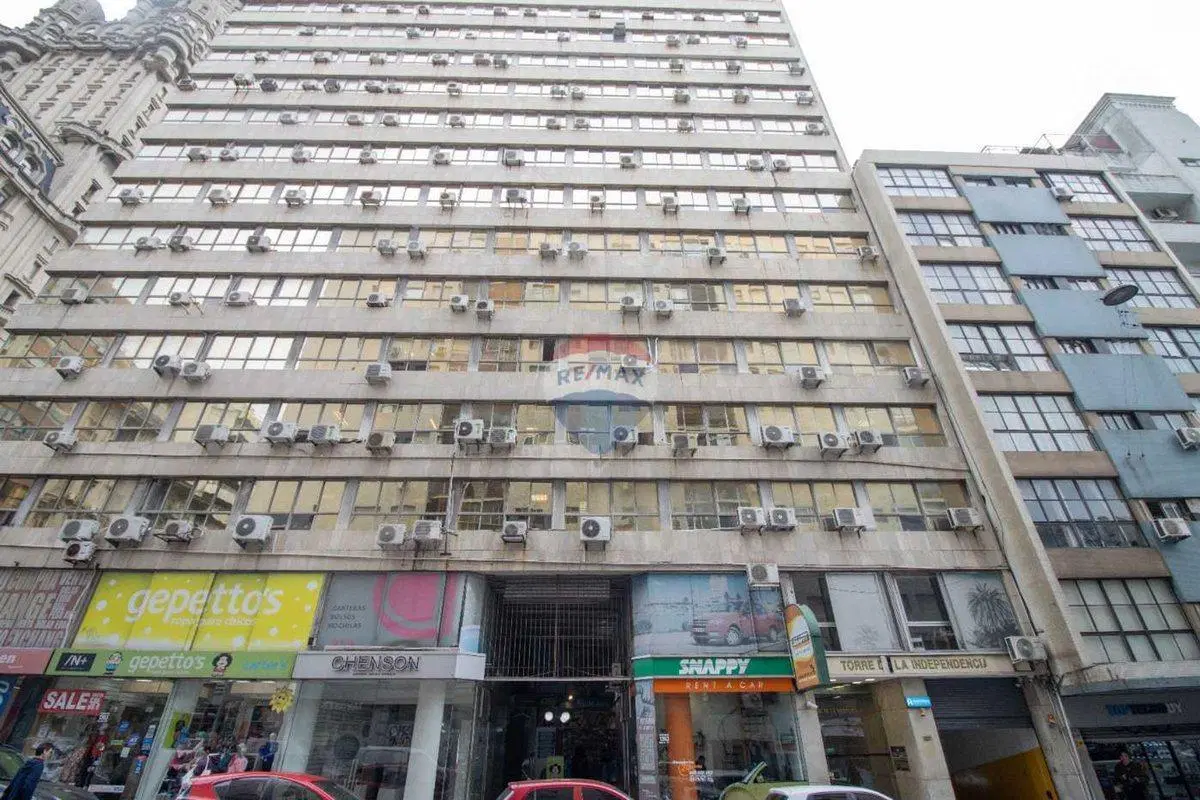 VENTA DE OFICINAS CON RENTA EN EL CENTRO PISO 10 2