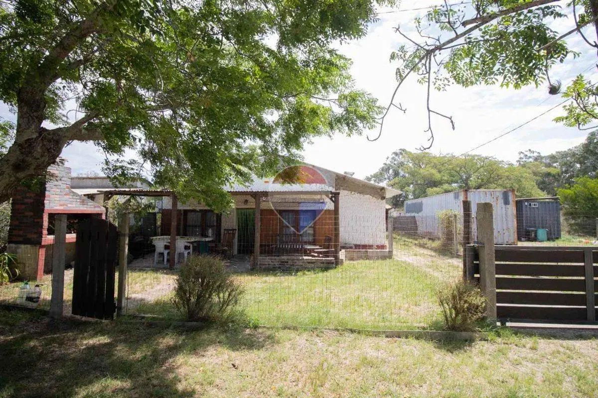 VENTA DE 2 CASAS INDEP. EN BALNEARIO ARGENTINO 4