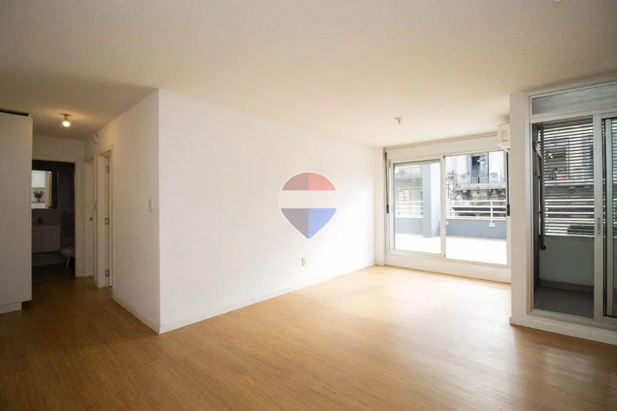 VENTA APARTAMENTO 2 DORMITORIOS COCHERA CORDON 3