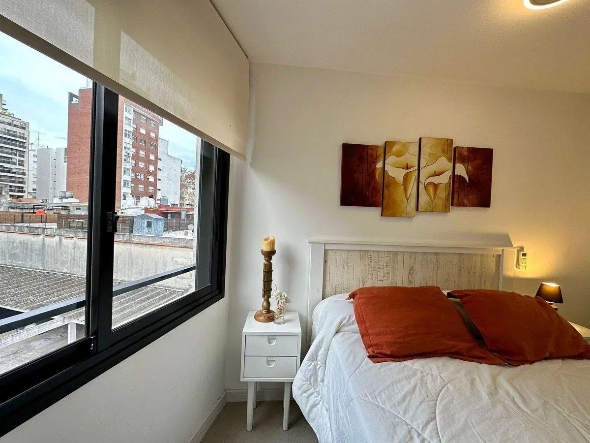 ALQUILER PUNTA CARRETAS 1 DORMI,C/MUEBLES Y GARAJE 3