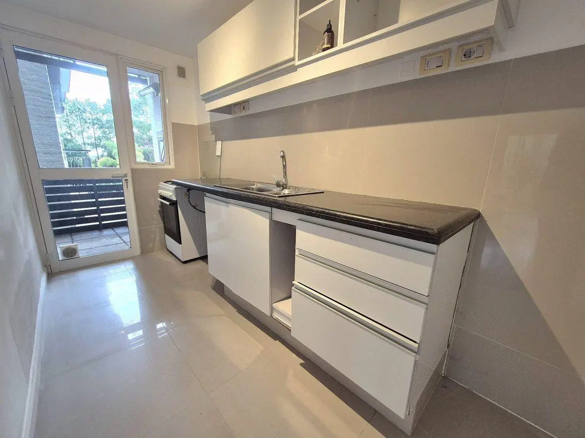 ALQUILER APARTAMENTO EN HARAS DEL LAGO CON GARAJE 5