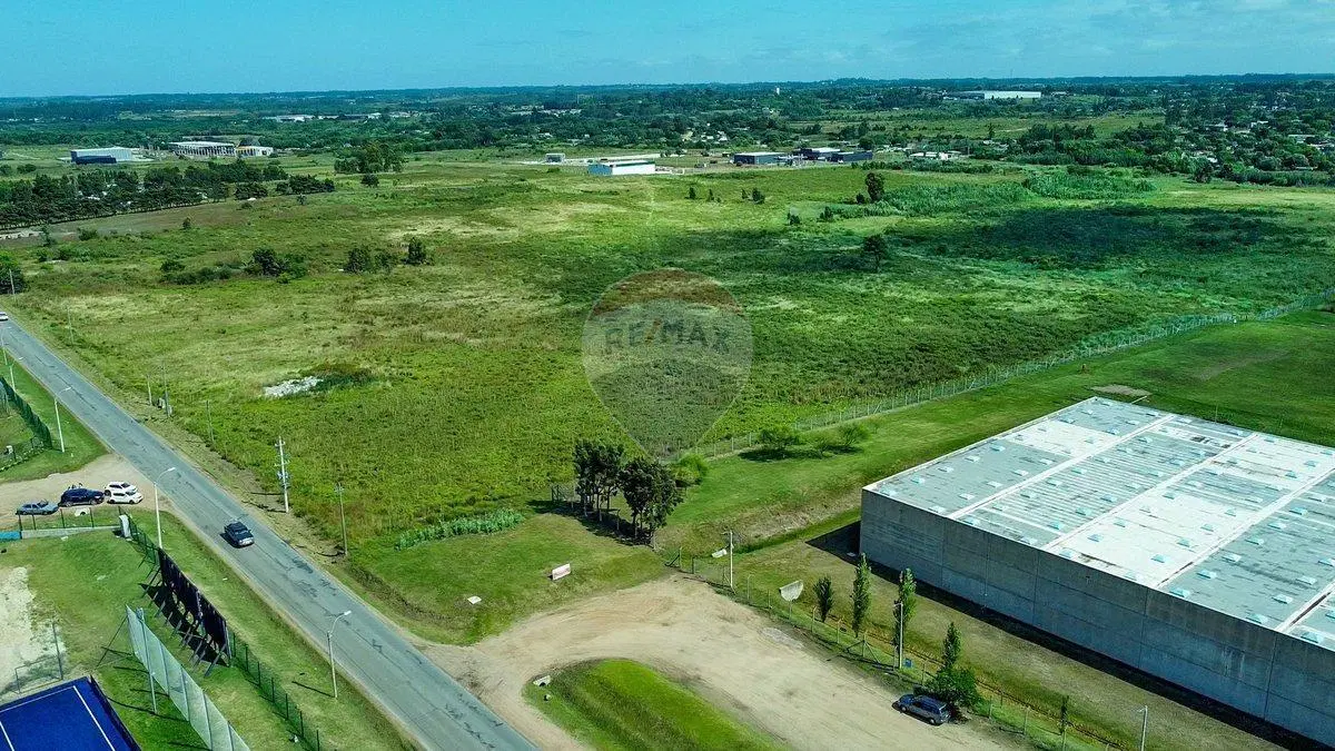 VENTA EXCEPCIONAL LOTE DE TERRENO CNO. LOS AROMOS 1