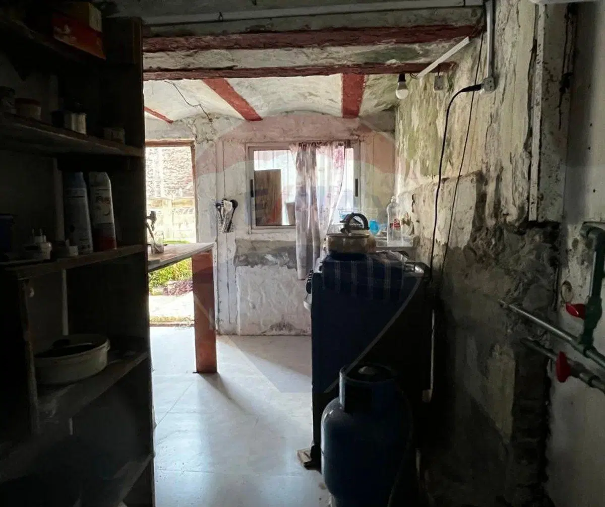 APARTAMENTO A RECICLAR EN CORDON 2