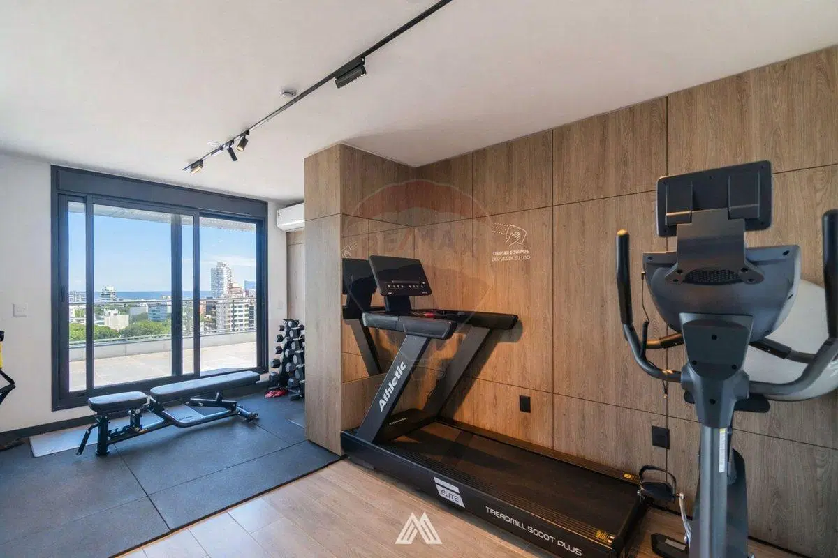 VENTA APTO MONOAMBIENTE C/BALCÓN PUNTA CARRETAS 5