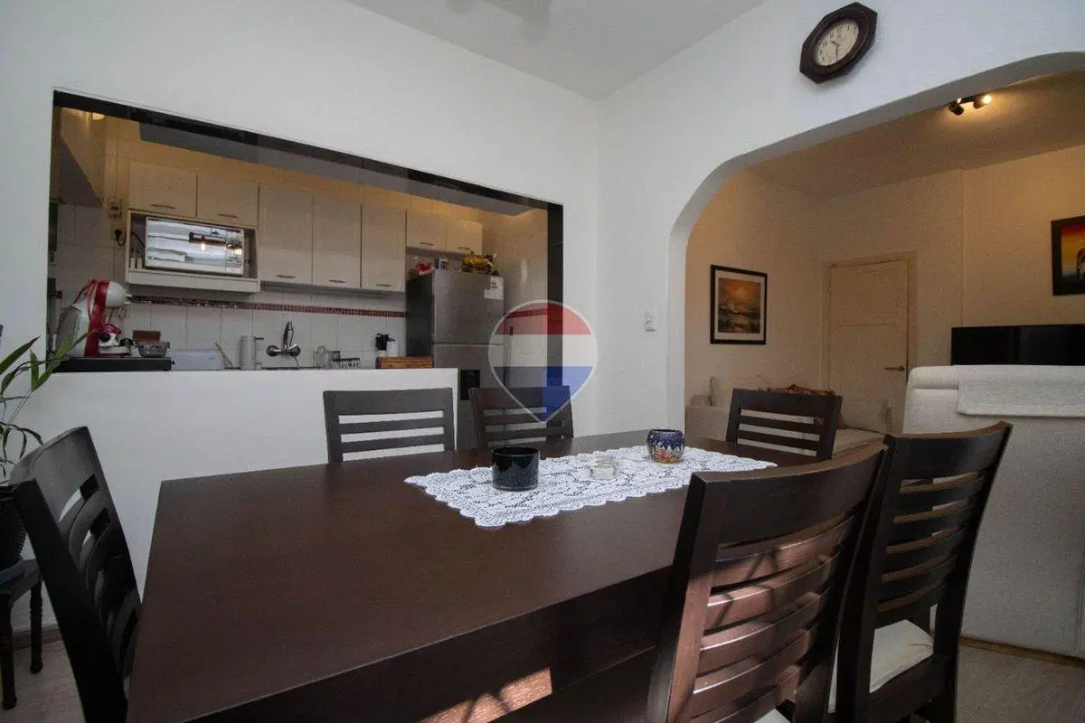 VENTA, CASA 3D GARAJE AZOTEA CON PARRILLERO, BUCEO 3