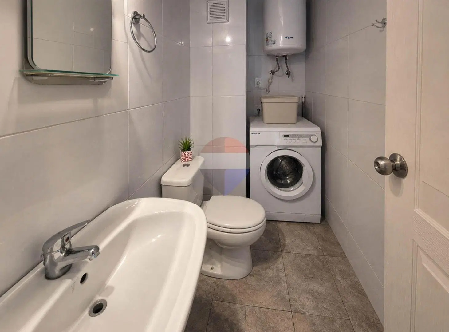 VENTA APARTAMENTO PARQUE BATLLE 1 DORMIT Y 2 BAÑOS 4