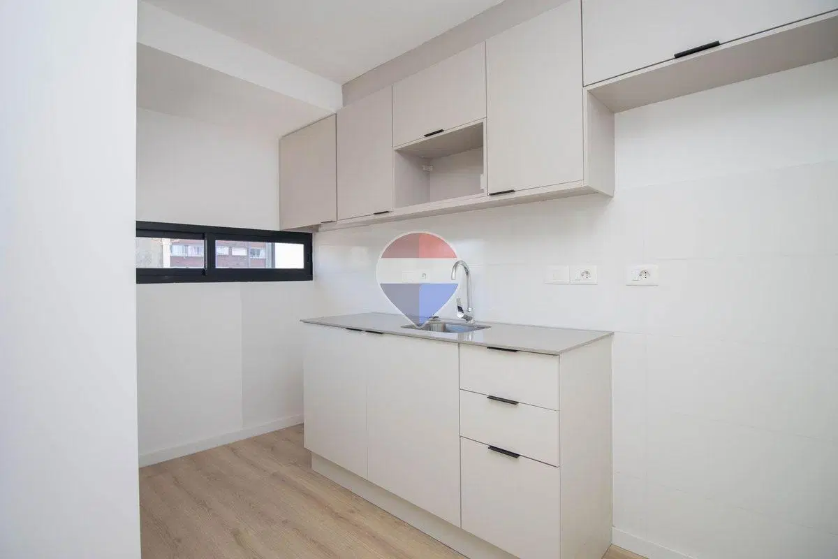 VENTA APARTAMENTO 1 DORM PARQUE BATLLE CON BALCÓN 4