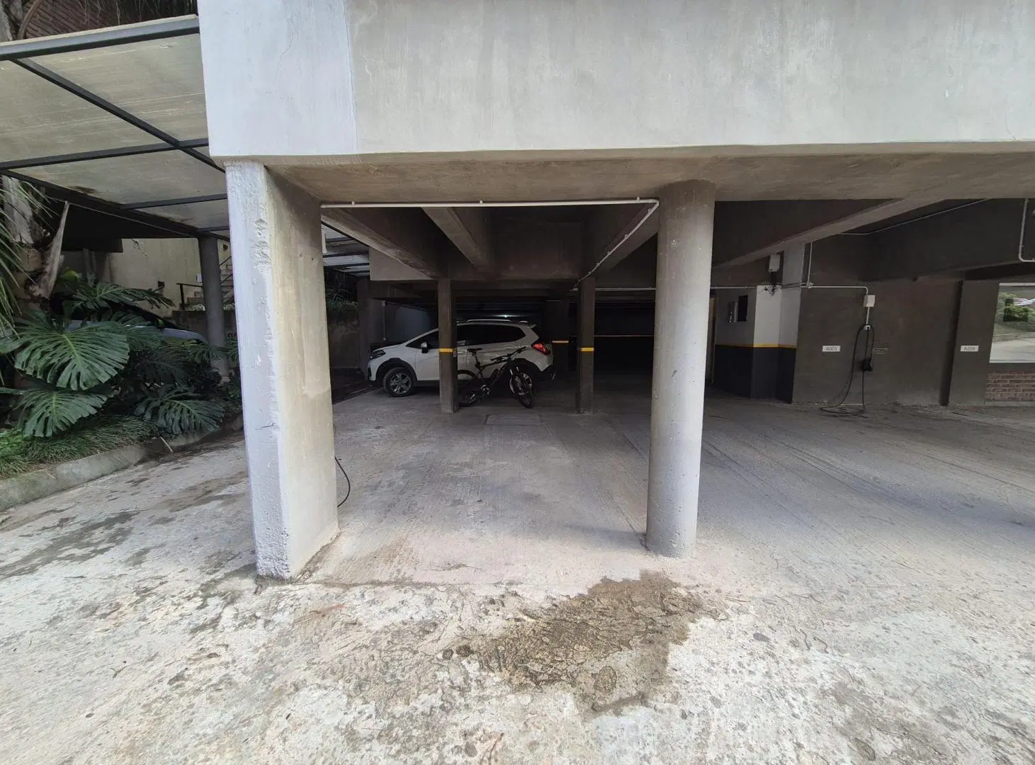 VENTA HARAS DEL LAGO CON RENTA 1 DORMIT Y COCHERA 4