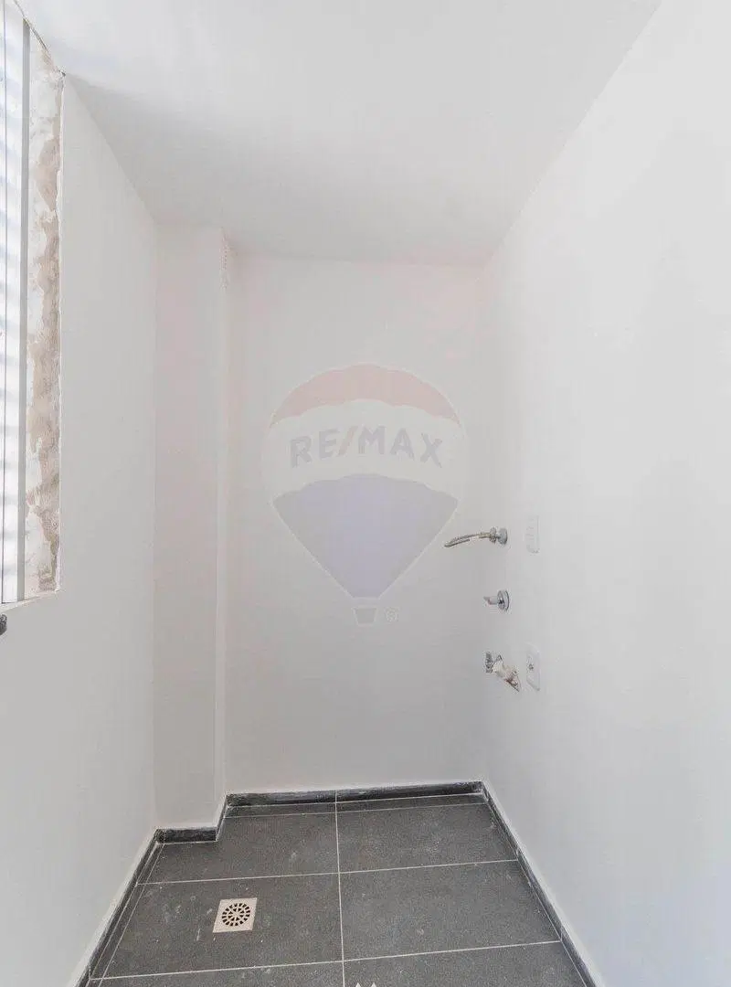 VENTA APTO DOS DORM. COCINA DEF. RENTA 6% CORDON 8