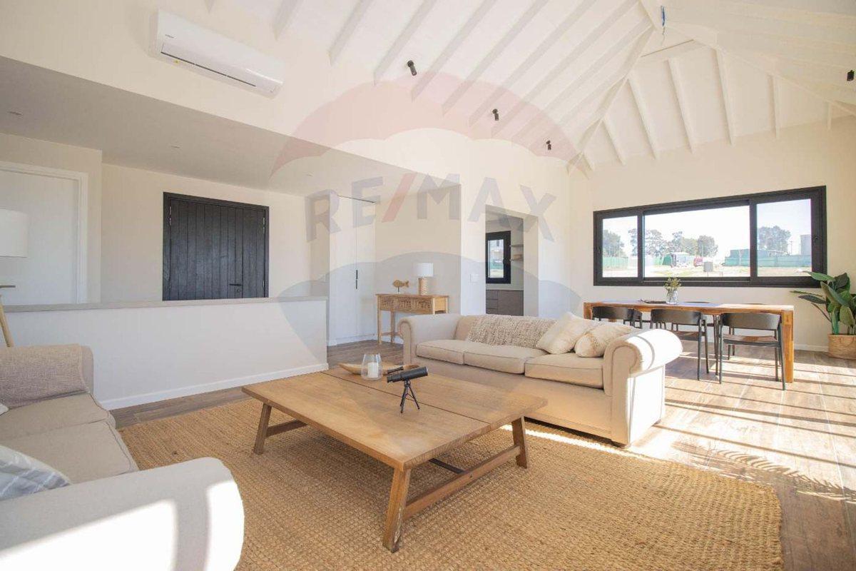 Foto de VENTA CASA A ESTRENAR EN LA TAHONA 3 DORMITORIOS, imagen 2