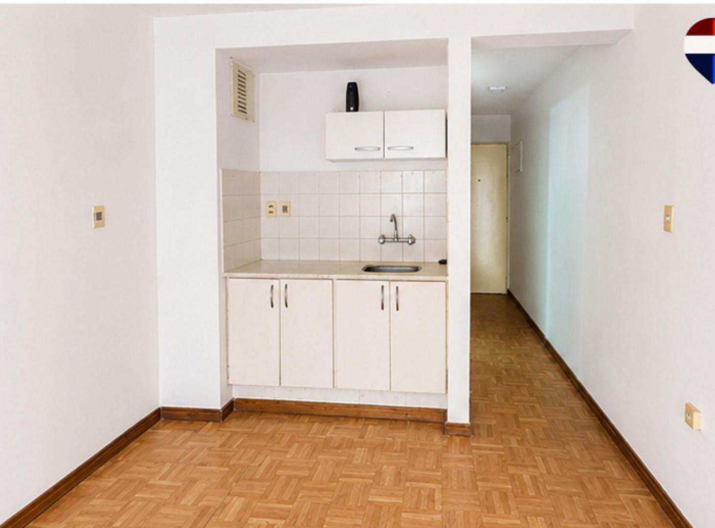 Foto de Monoambiente en venta sobre Av. 18 de Julio, imagen 5
