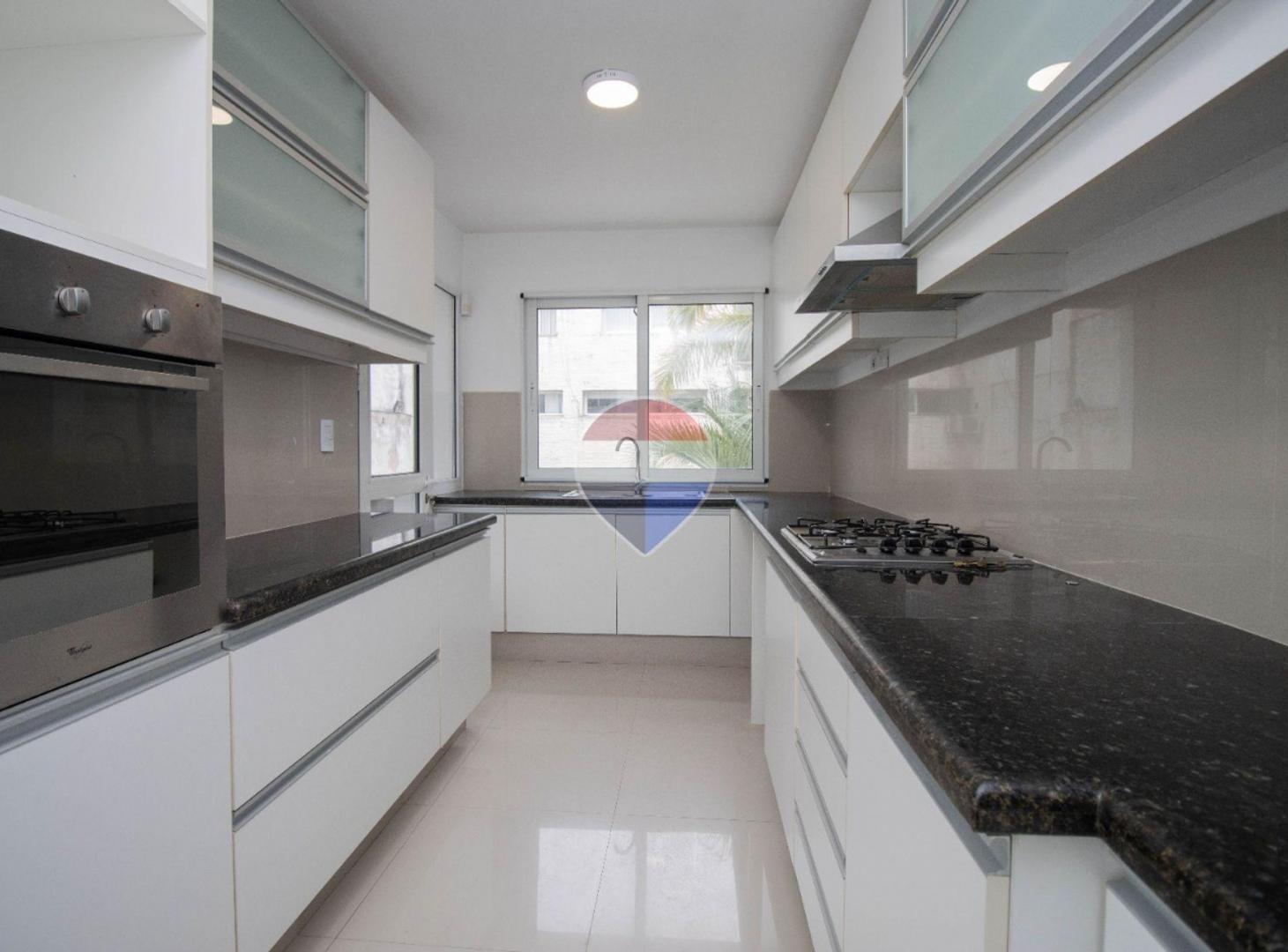 Foto de Venta apartamento sobre Rambla Punta Gorda, imagen 5