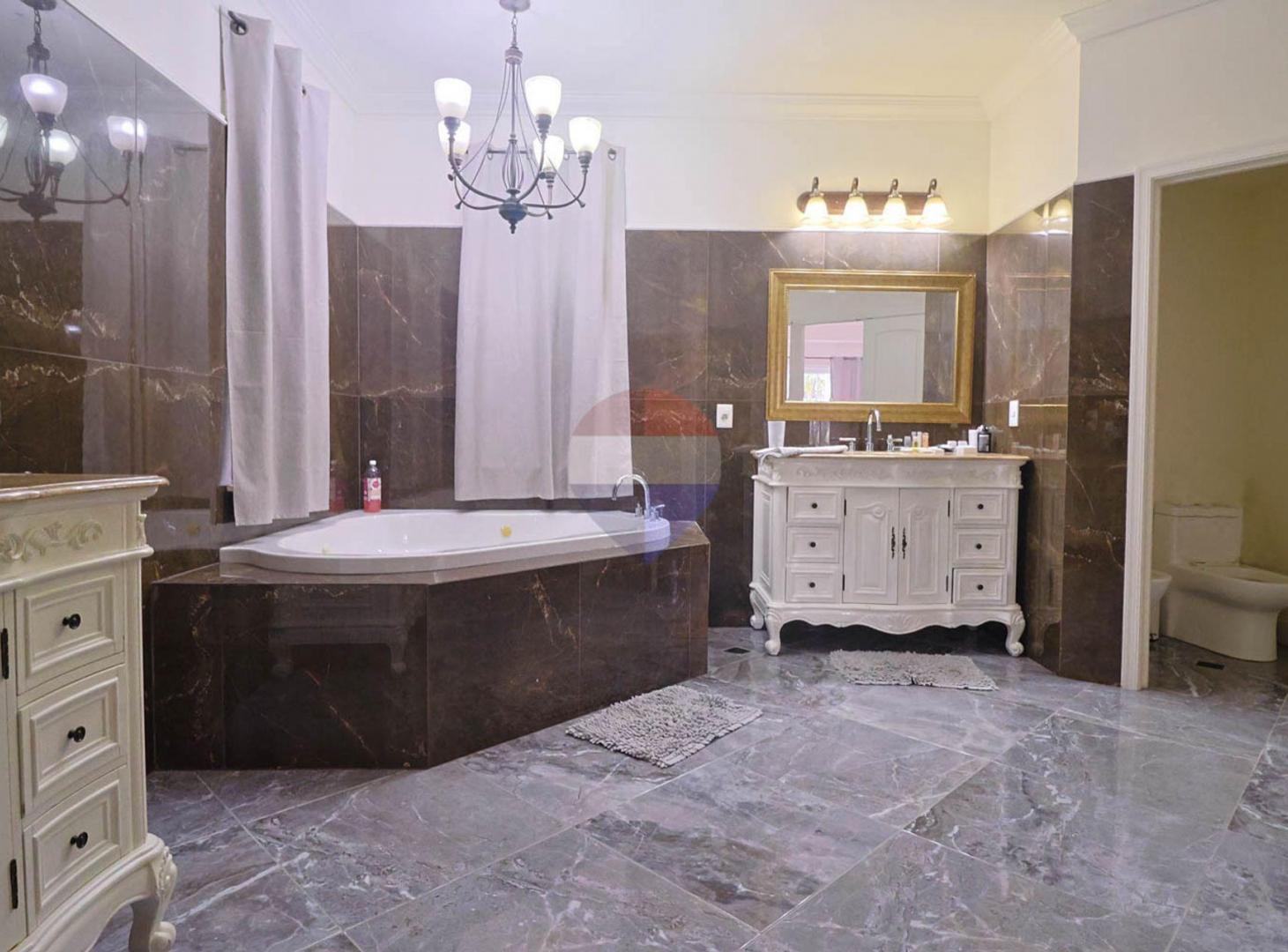 Foto de CASA EN VENTA EN VIÑEDOS DE LA TAHONA, imagen 3