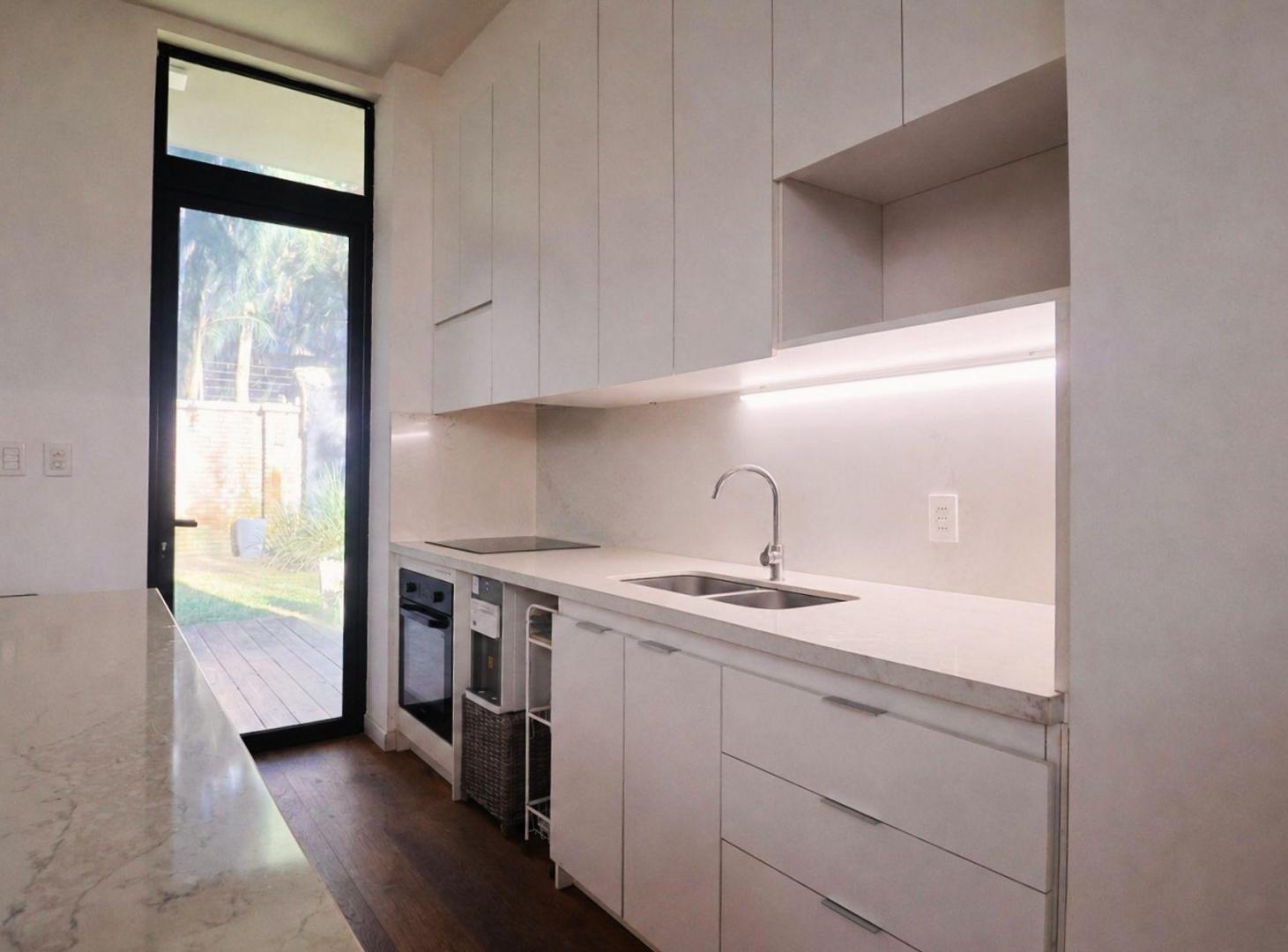 Foto de ALQUILER CASA 3 DORMITORIOS CARRASCO SUR COMPLEJO, imagen 3