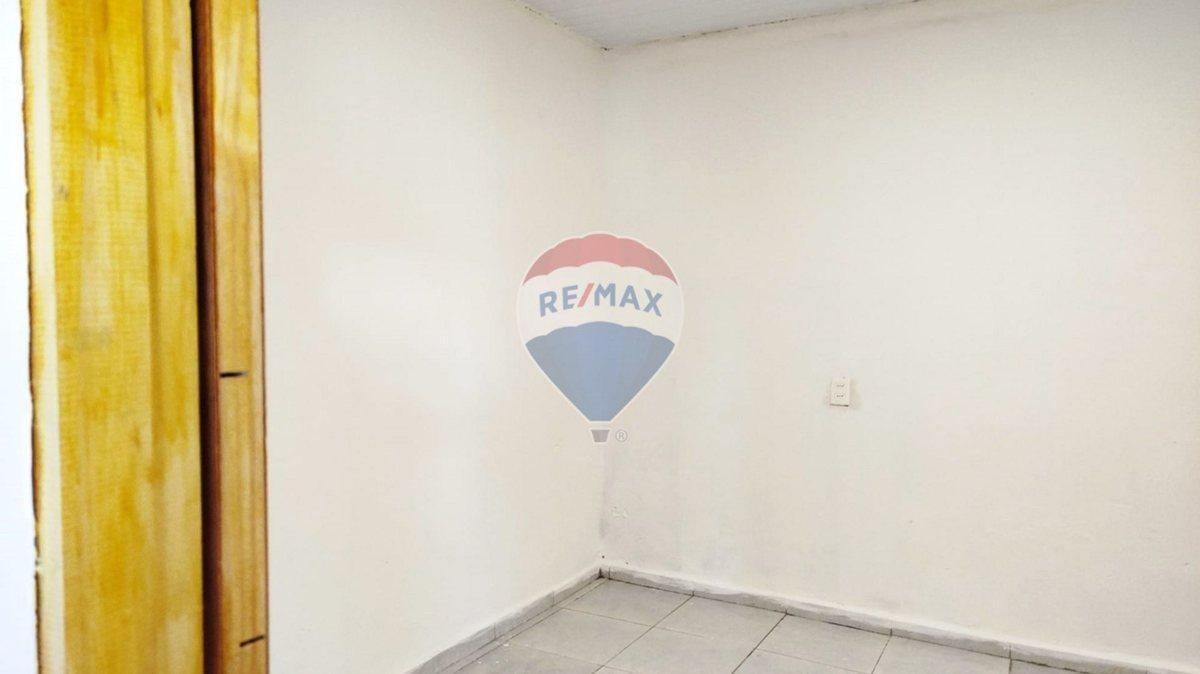 Foto de VENTA CASA + APTO CON RENTA - FLOR DE MAROÑAS, imagen 1