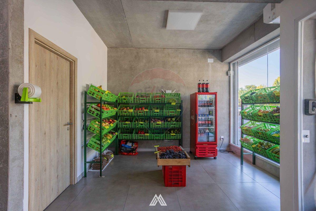 Foto de VENTA LOCAL COMERCIAL CON RENTA 6% TRES CRUCES, imagen 3