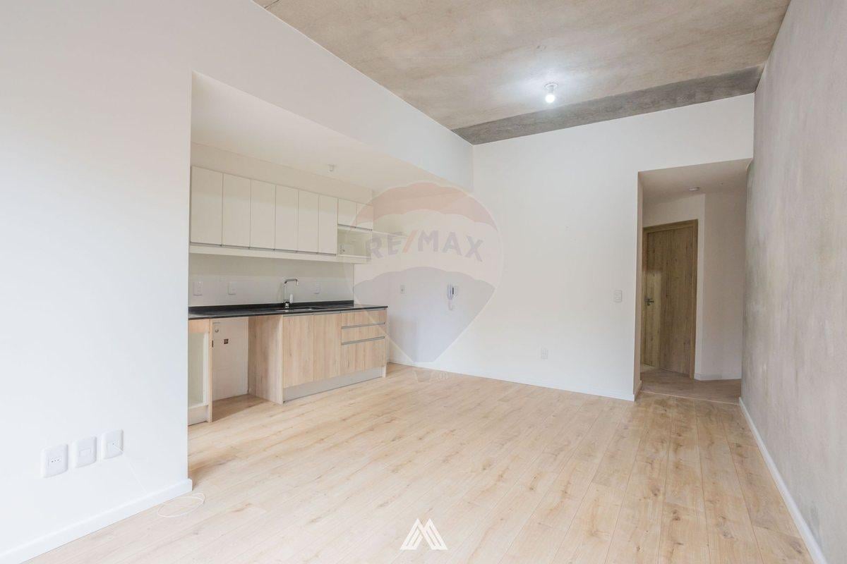 Foto de VENTA APTO 3 DORM 2 BAÑOS PATIO CORDÓN RENTA 6,3%, imagen 1