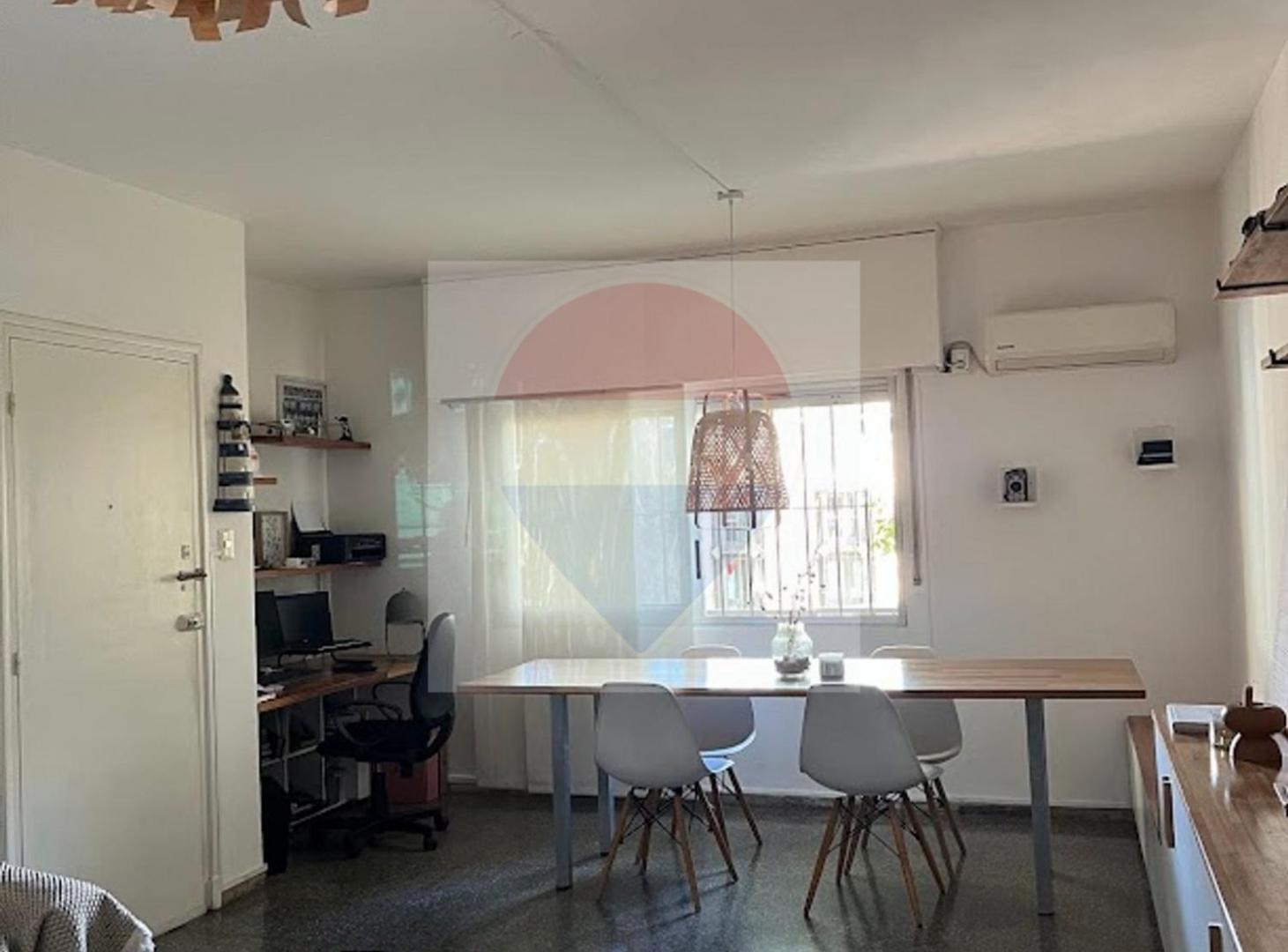 Foto de VENTA APTO TIPO CASA 2 DORM. + JARDÍN + SUBSUELO, imagen 3