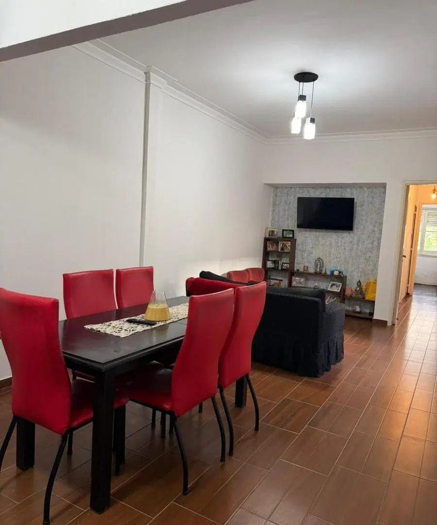 Departamento en venta en la plata de 4 ambientes con patio 8