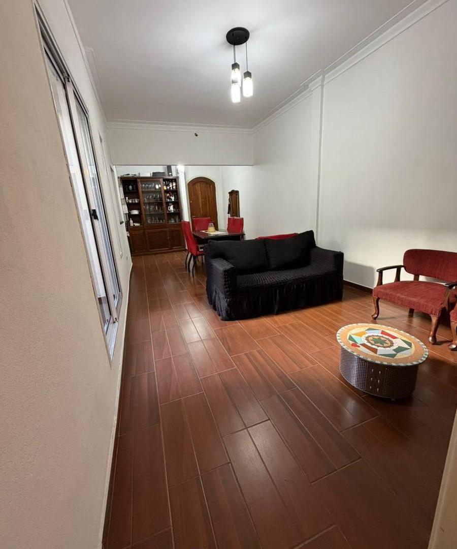 Foto de Departamento en venta en la plata de 4 ambientes con patio, imagen 3
