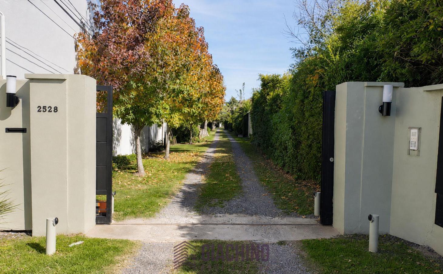 Foto de Terreno en Venta en Manuel B Gonnet, imagen 5