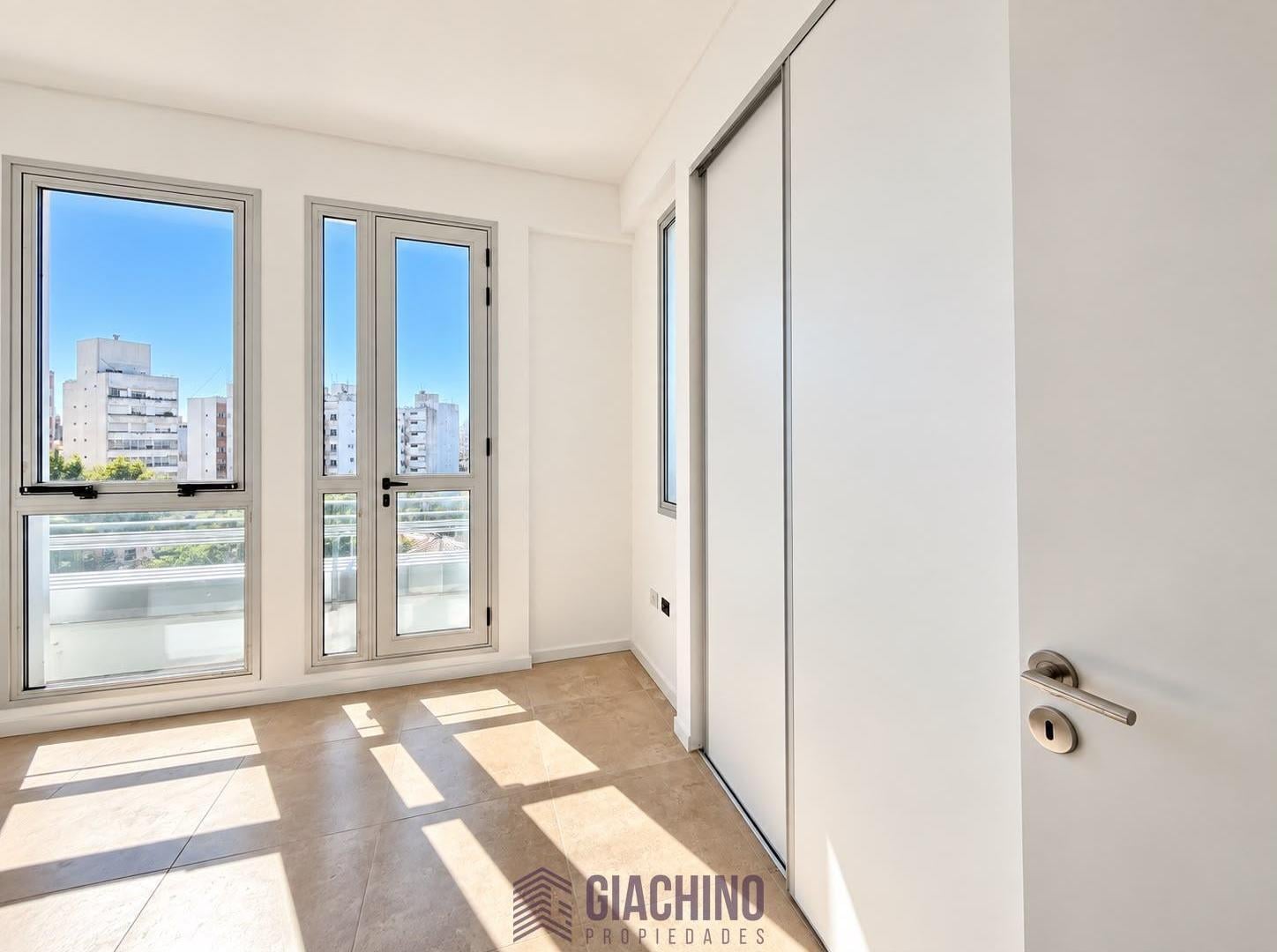 Foto de Departamento en venta en La Plata de 1 dormitorio a estrenar con cochera, imagen 1
