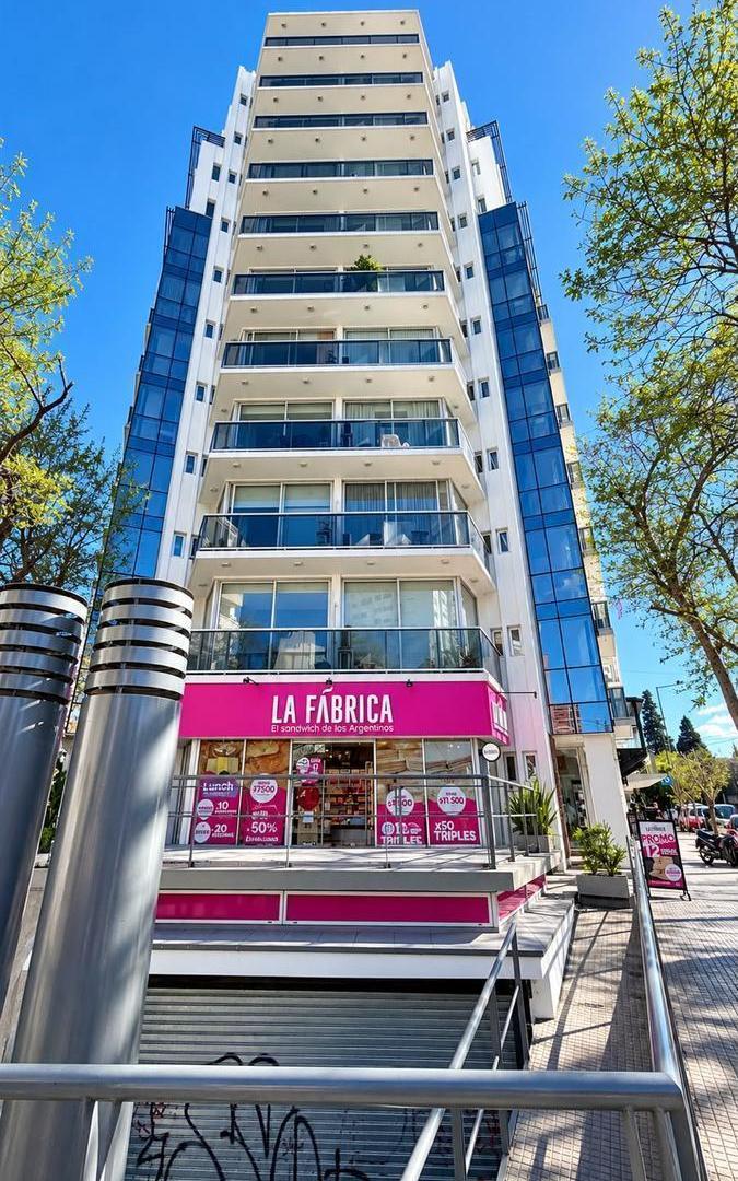 Foto de Departamento en venta en La Plata de 1 dormitorio a estrenar con cochera, imagen 4