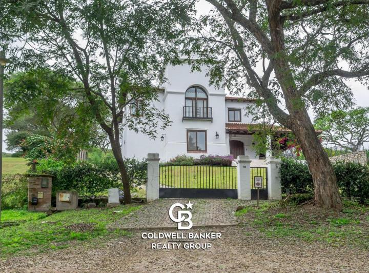 Casa en Venta en club de campo "La Aguada" 4