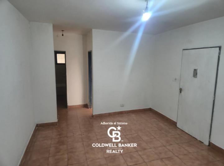 Departamento en Alquiler en Calle Aniceto Latorre 10, 2 Habitaciones con Patio 3