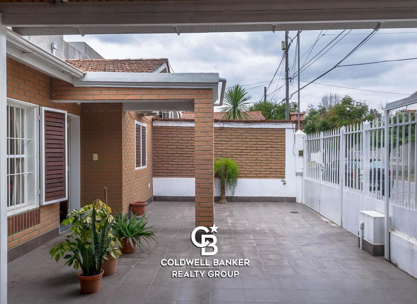 Foto de Casa En Venta Barrio San Carlos 3 Domitorios, imagen 1