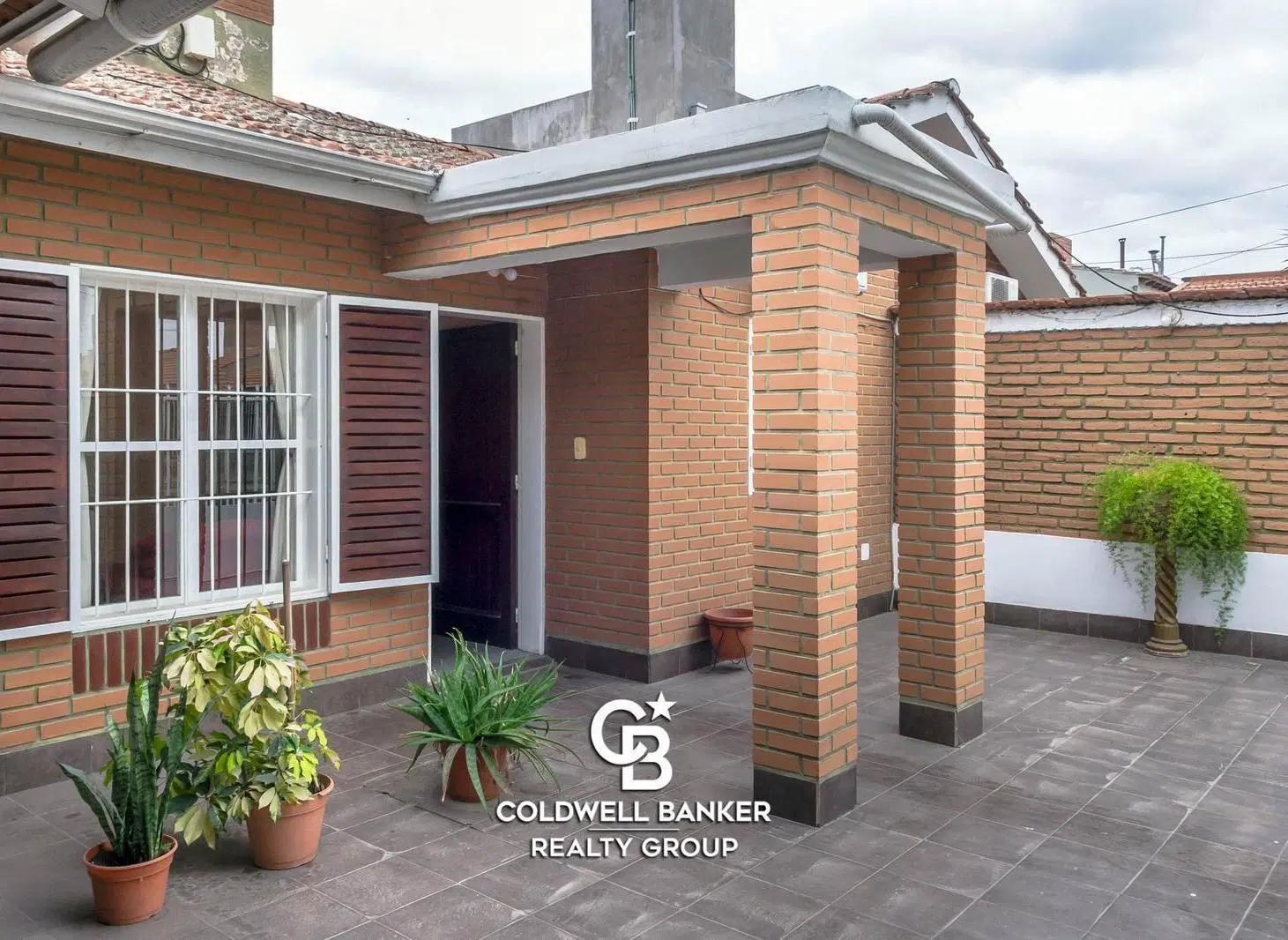 Casa En Venta Barrio San Carlos 3 Domitorios 2