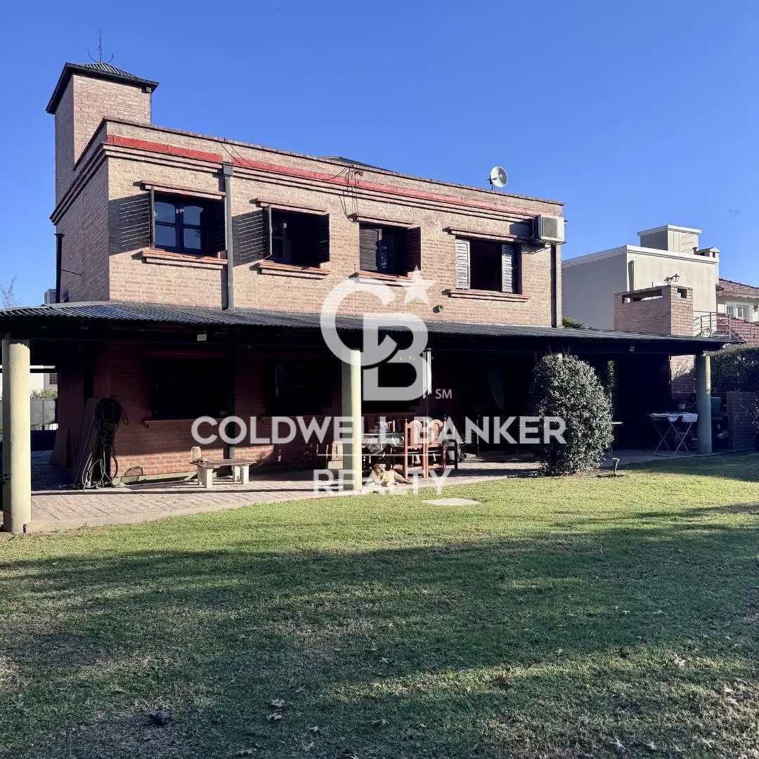 Casa en venta La Almudena 3