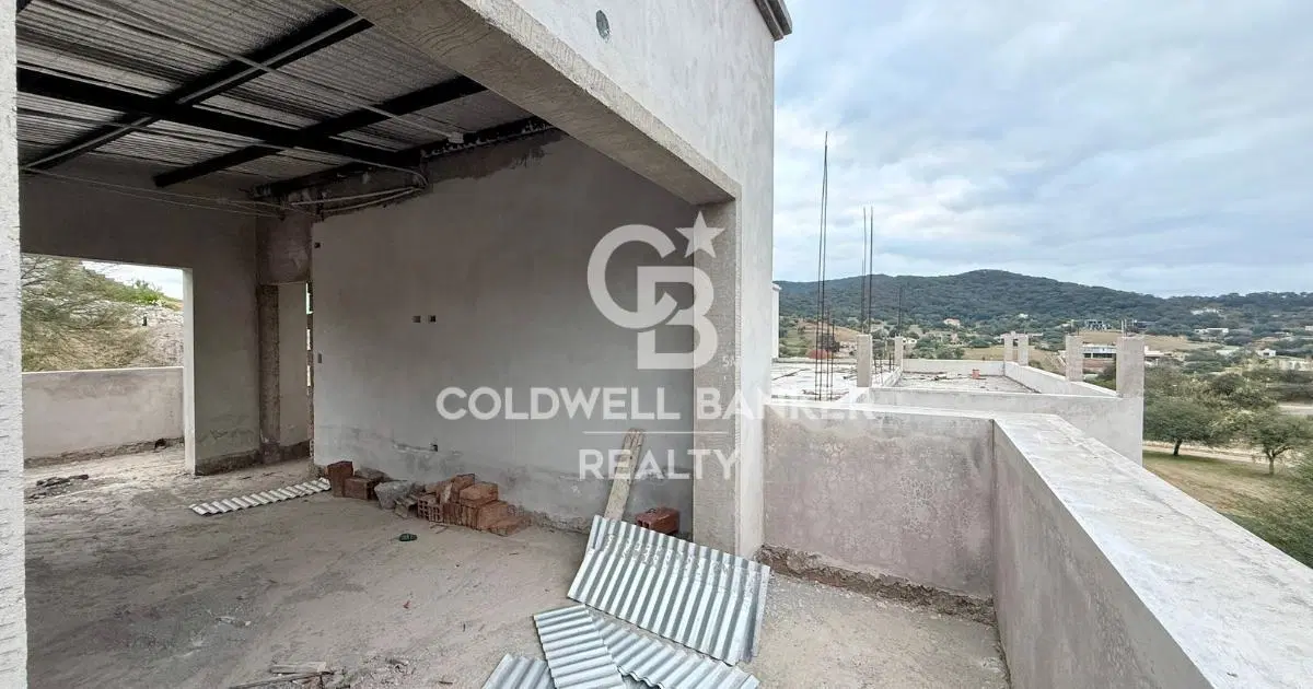 Oportunidad de inversion Casa a terminar  Barrio Las cañadas 2