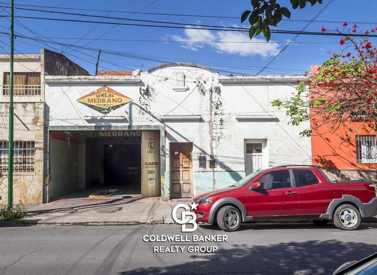 Foto de Casa a refaccionar en Mendoza 1700, imagen 1