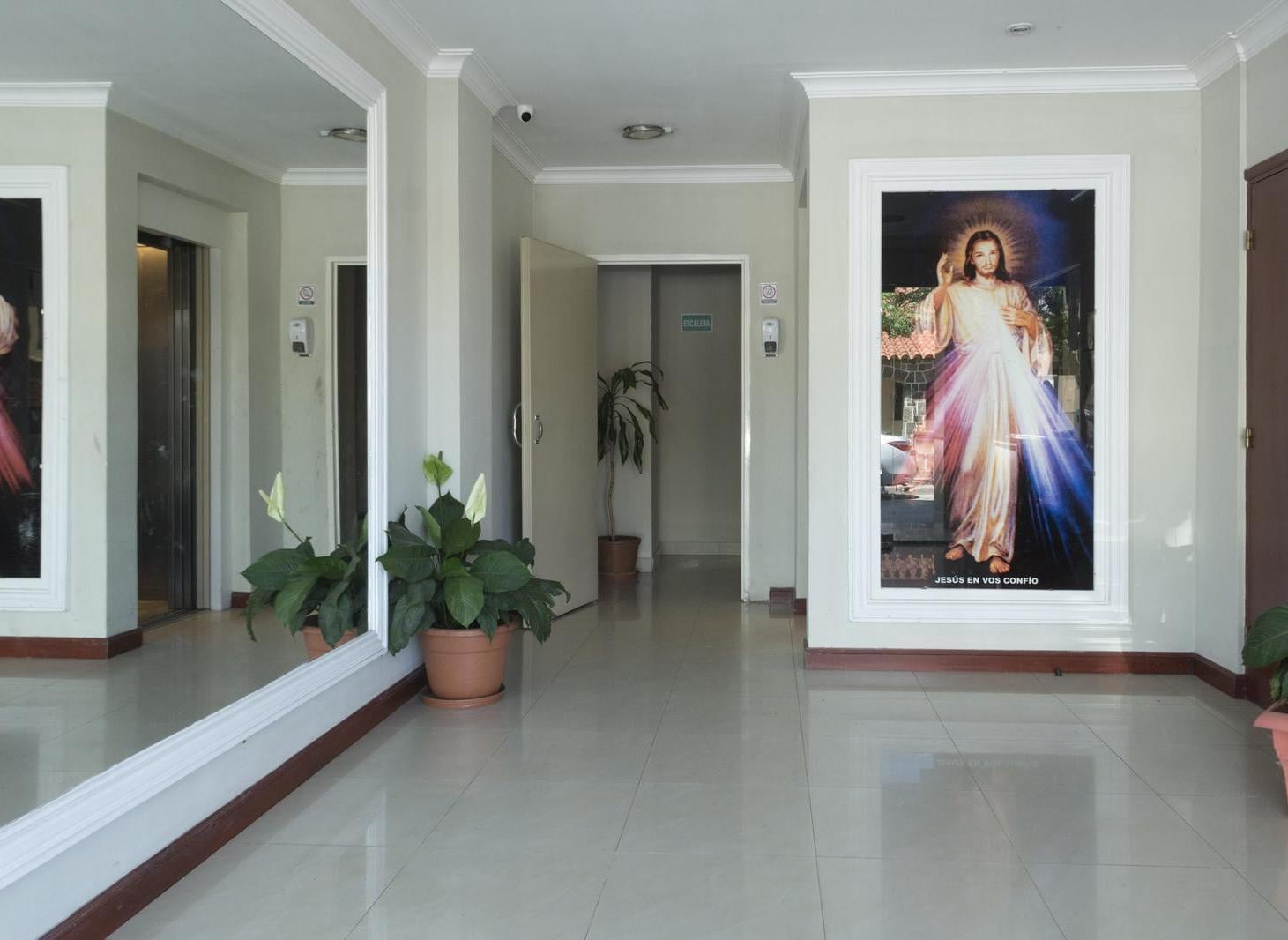 Foto de Departamento en alquiler ubicado en Pje. Gauffin 140 (España 1800), imagen 3