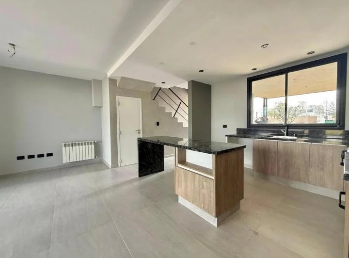 ALQUILER DUPLEX A ESTRENAR EN DOCTA 2