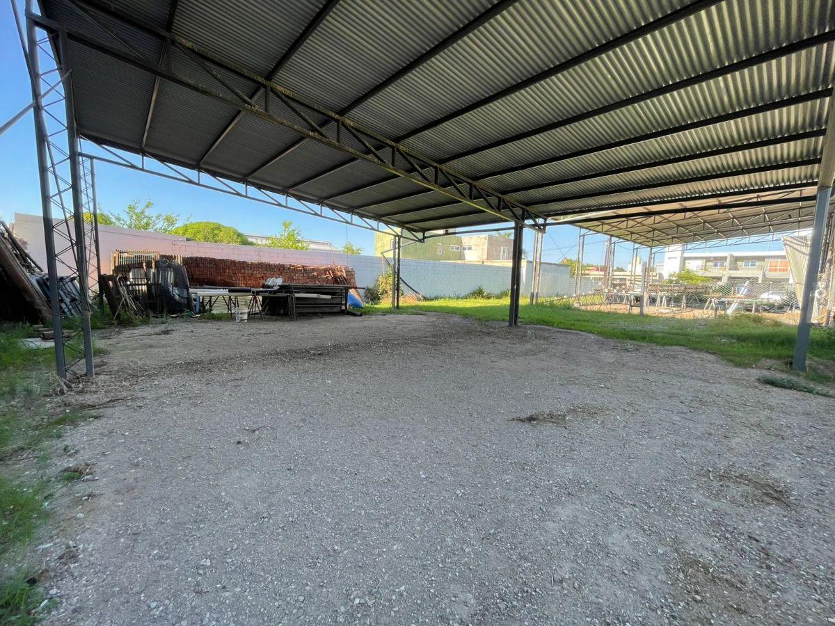 VENTA LOTE Y 2 TINGLADOS- Colonia Tirolesa al límite con Villa Retiro