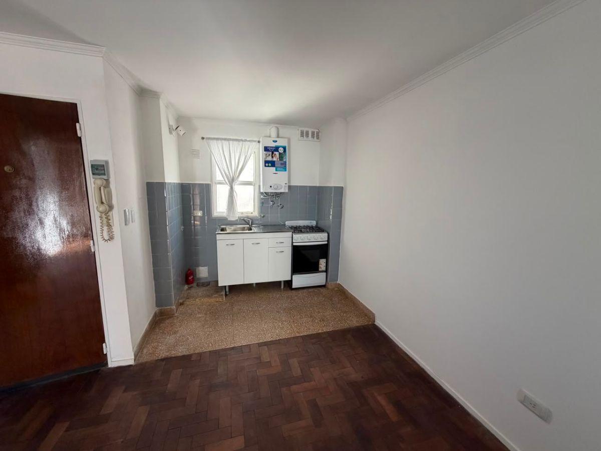 Foto de DEPARTAMENTO EN ALQUILER- 1 dorm. / Bº Centro, imagen 5