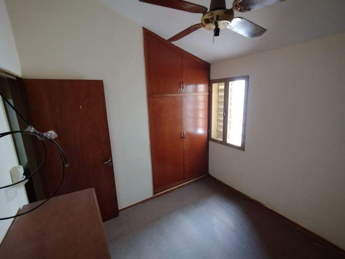 Foto de VENTA CASA- ESCRITURA- 4 Dorm. Bº Ampl. Res. América, imagen 1