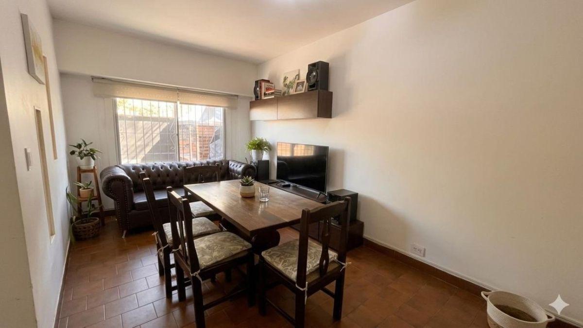 Foto de VENTA. APTO CREDITO. HERMOSO DUPLEX 4 AMB CON COCHERA Y PATIO, imagen 3
