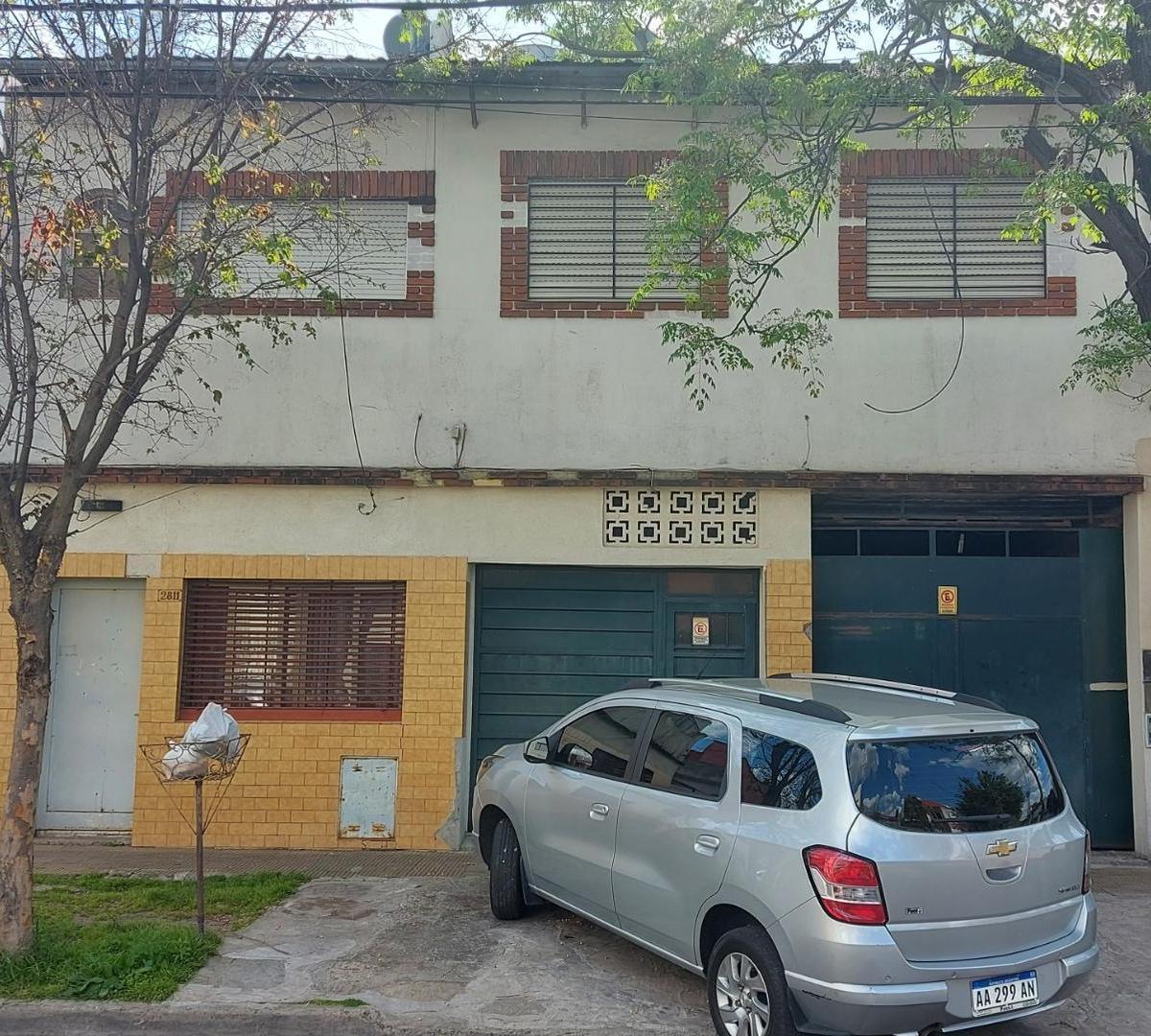 Galpón en Esquina - Caseros 5