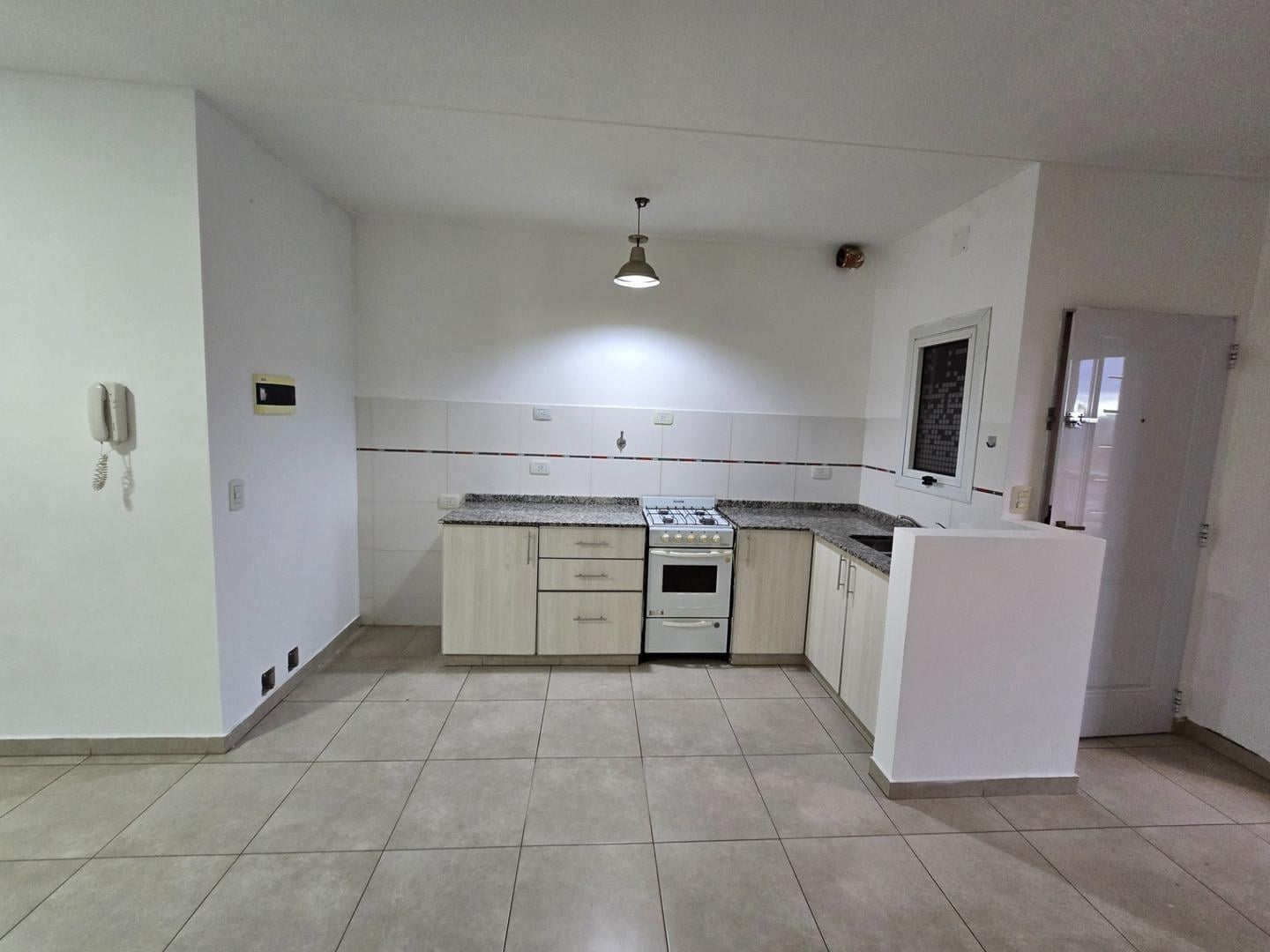 Foto de Departamento 3 ambientes Sáenz Peña, imagen 2