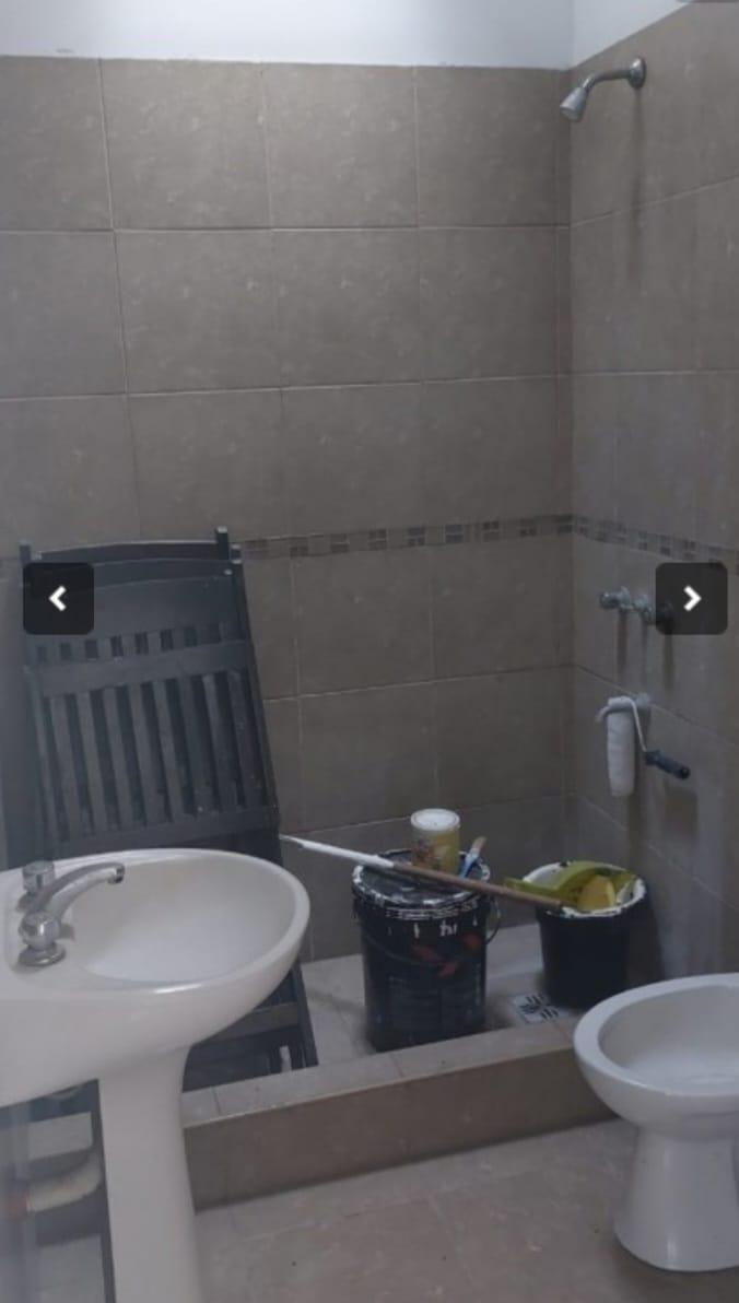 Departamentos con Local en Venta, González Catán 5