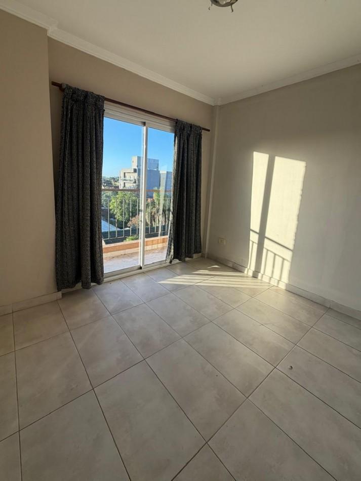 Foto de DEPARTAMENTO AL FRENTE EN CAÑUELAS CENTRO, imagen 1