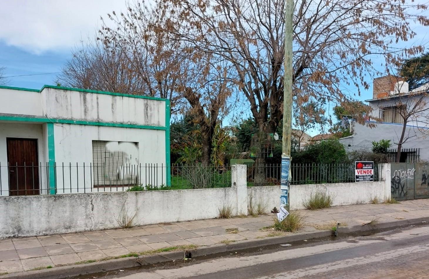 Foto de CASA EN VENTA 4 AMBIENTES - CENTRO DE GONZALEZ CATAN, imagen 5