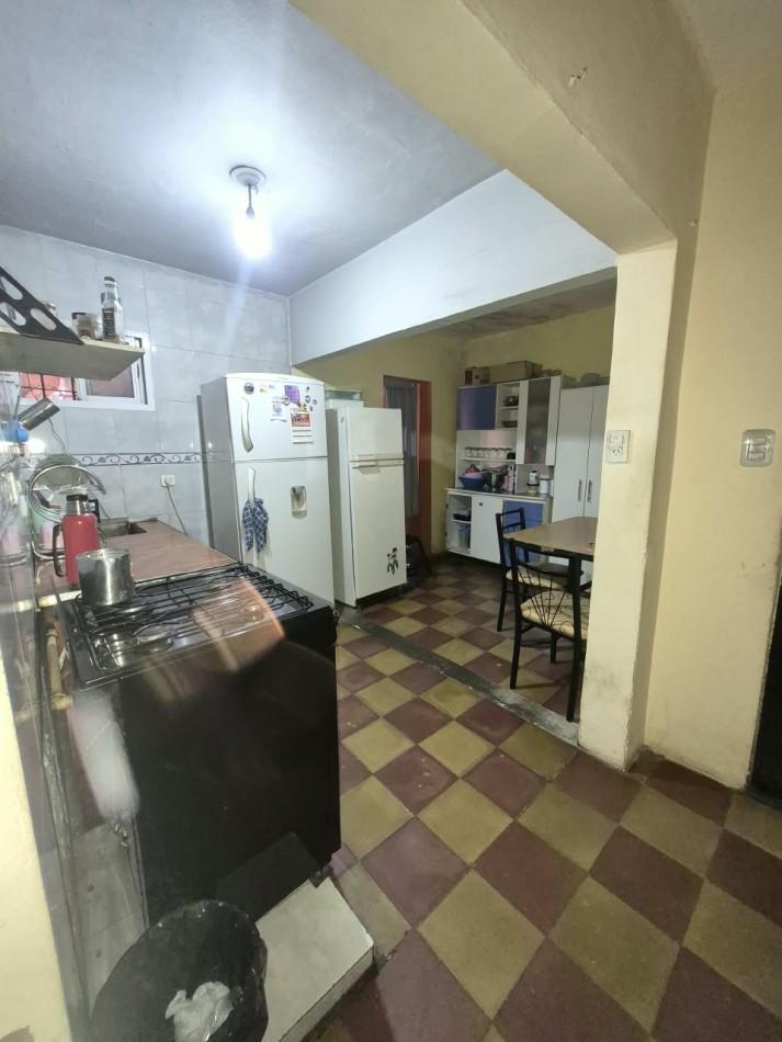 Foto de CASA A REFACCIONAR EN GONZALEZ CATAN, imagen 4