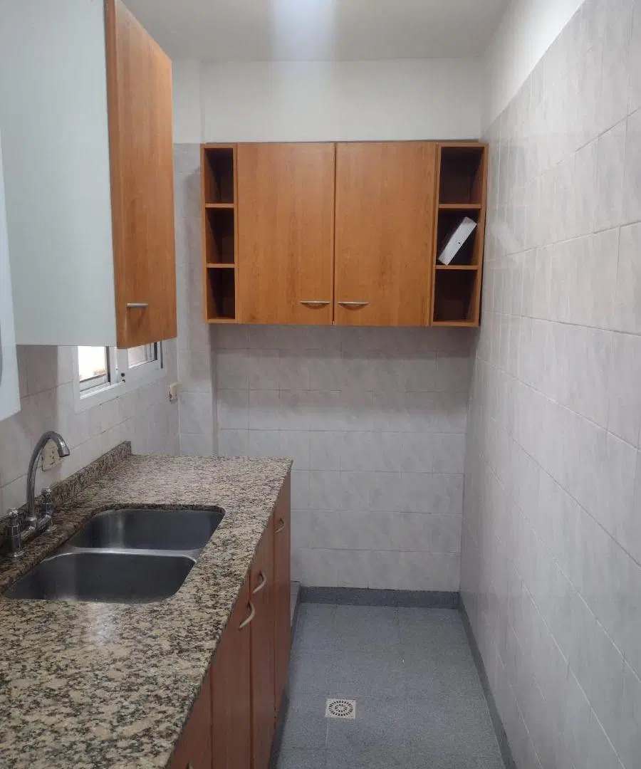 DEPARTAMENTO EN ALQUILER $650.000 MENSUAL, CALLE MENDOZA 237 BARRIO ALBERDI 4