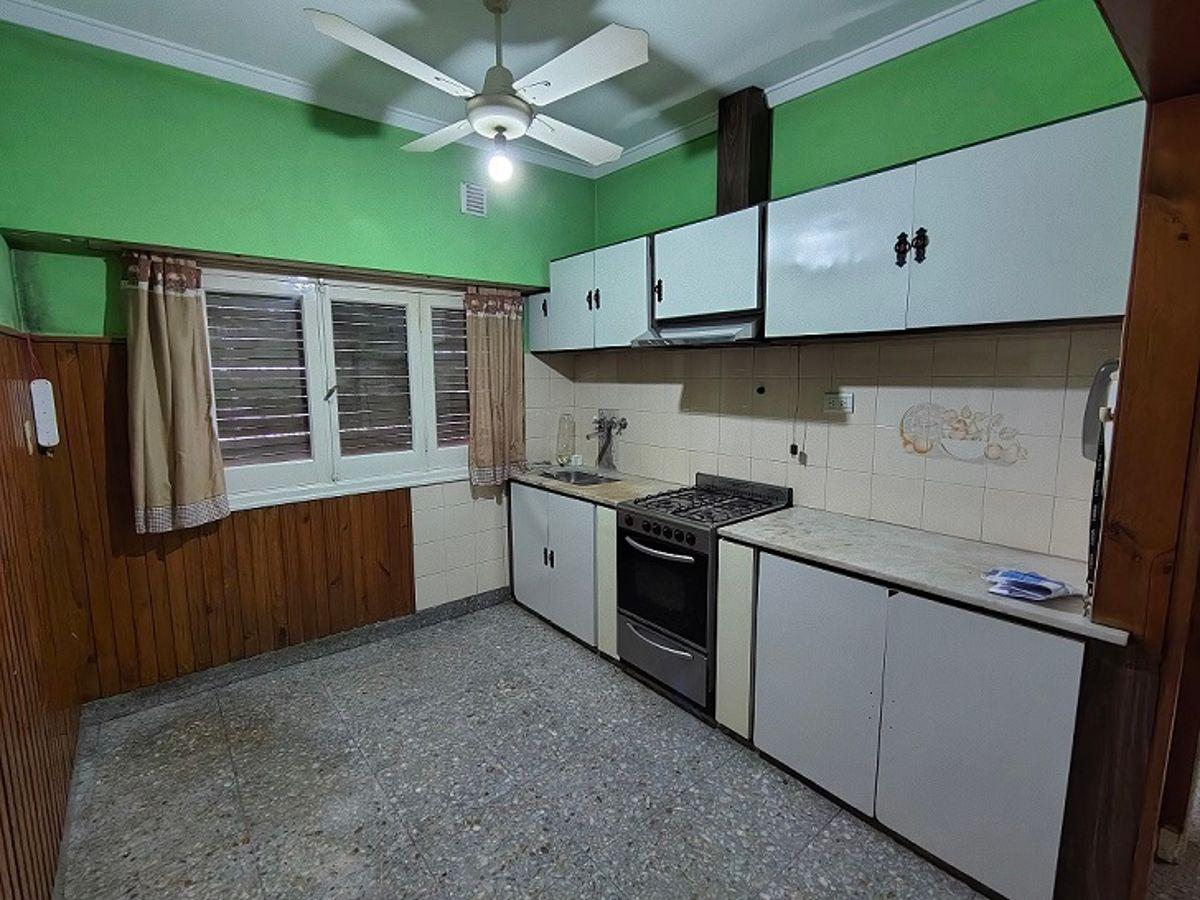 Foto de CASA EN ALQUILER EN LLAVALLOL – PRIMER PISO SIN EXPENSAS, imagen 5